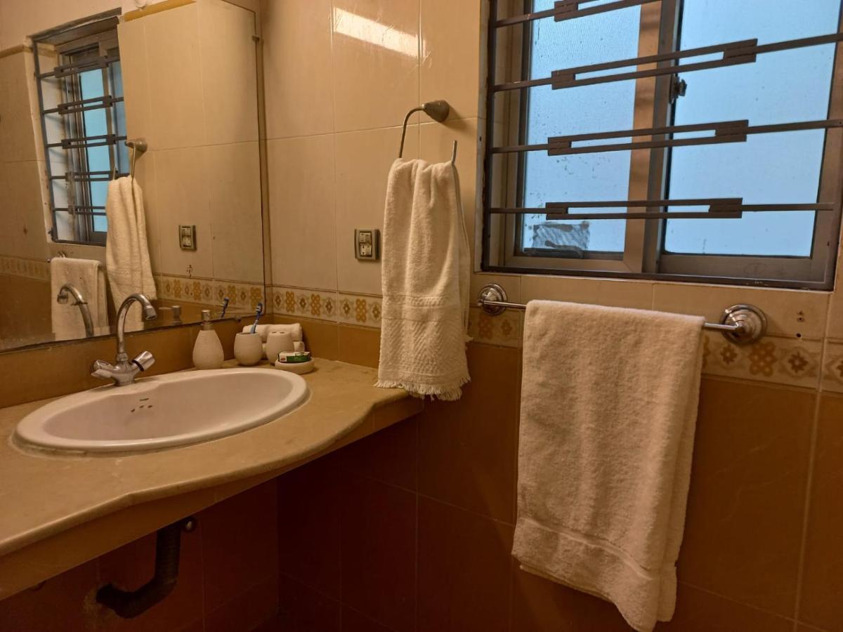 White House Residencia Hotel Rawalpindi Buitenkant foto