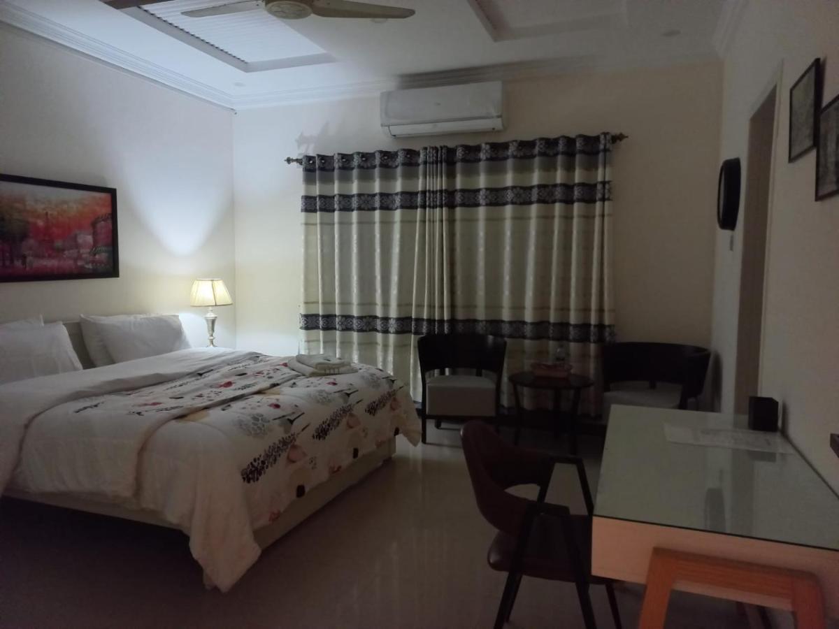 White House Residencia Hotel Rawalpindi Buitenkant foto